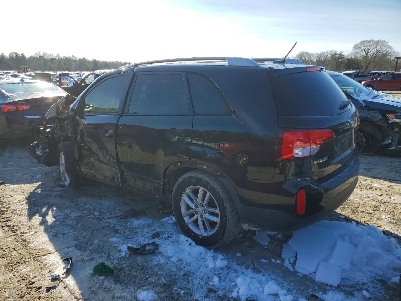 2014 KIA SORENTO LX photo 3