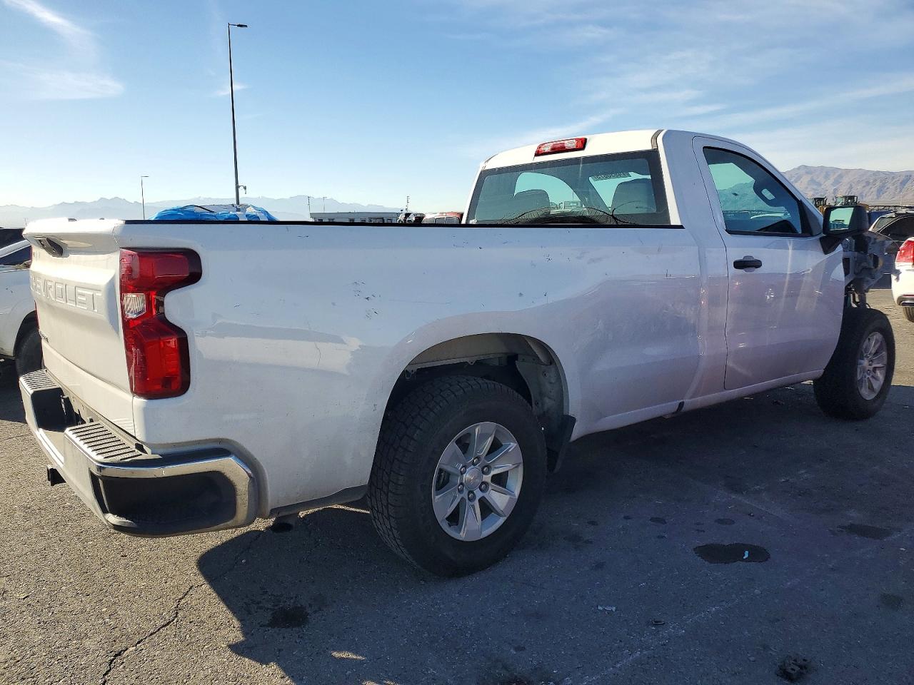 2021 CHEVROLET SILVERADO C1500 photo 3
