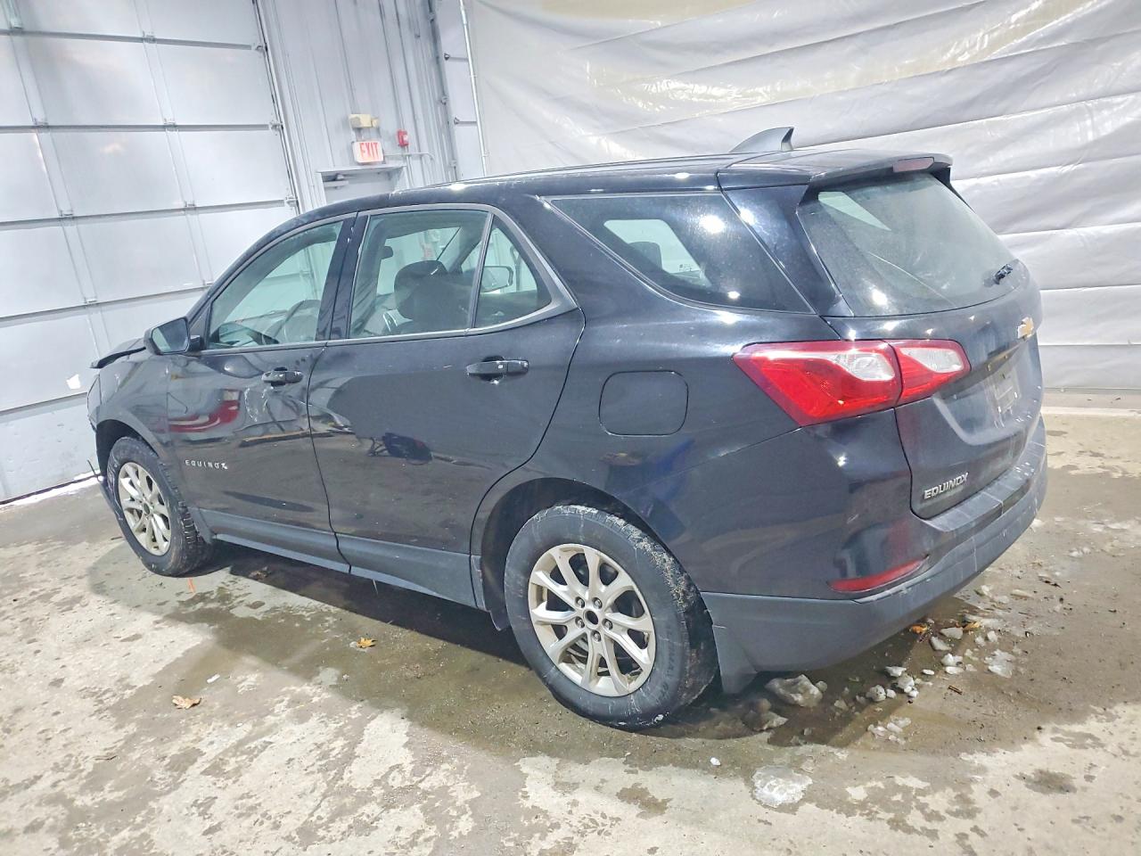 2019 CHEVROLET EQUINOX LS photo 4