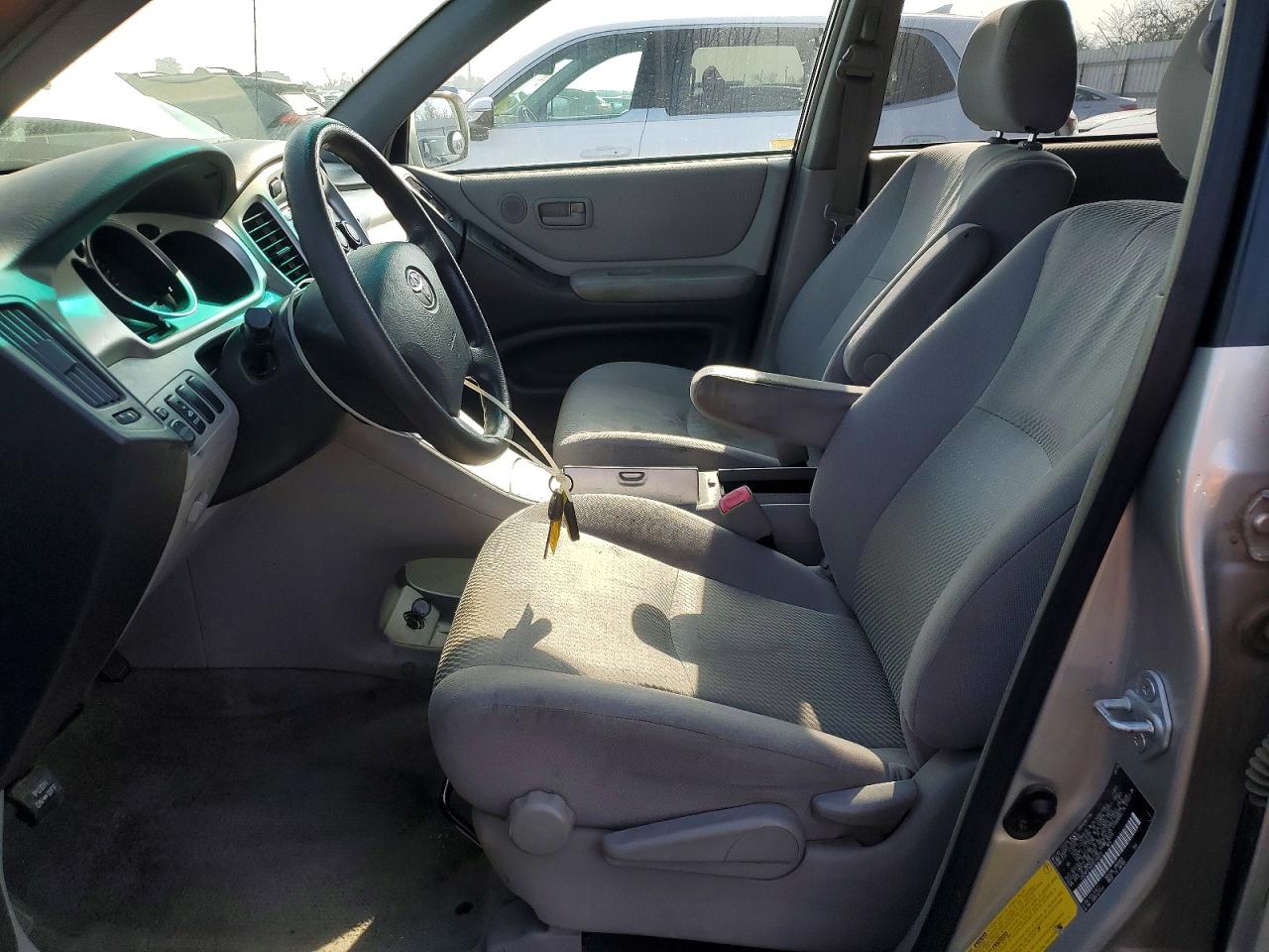 2007 TOYOTA HIGHLANDER BASE photo 7