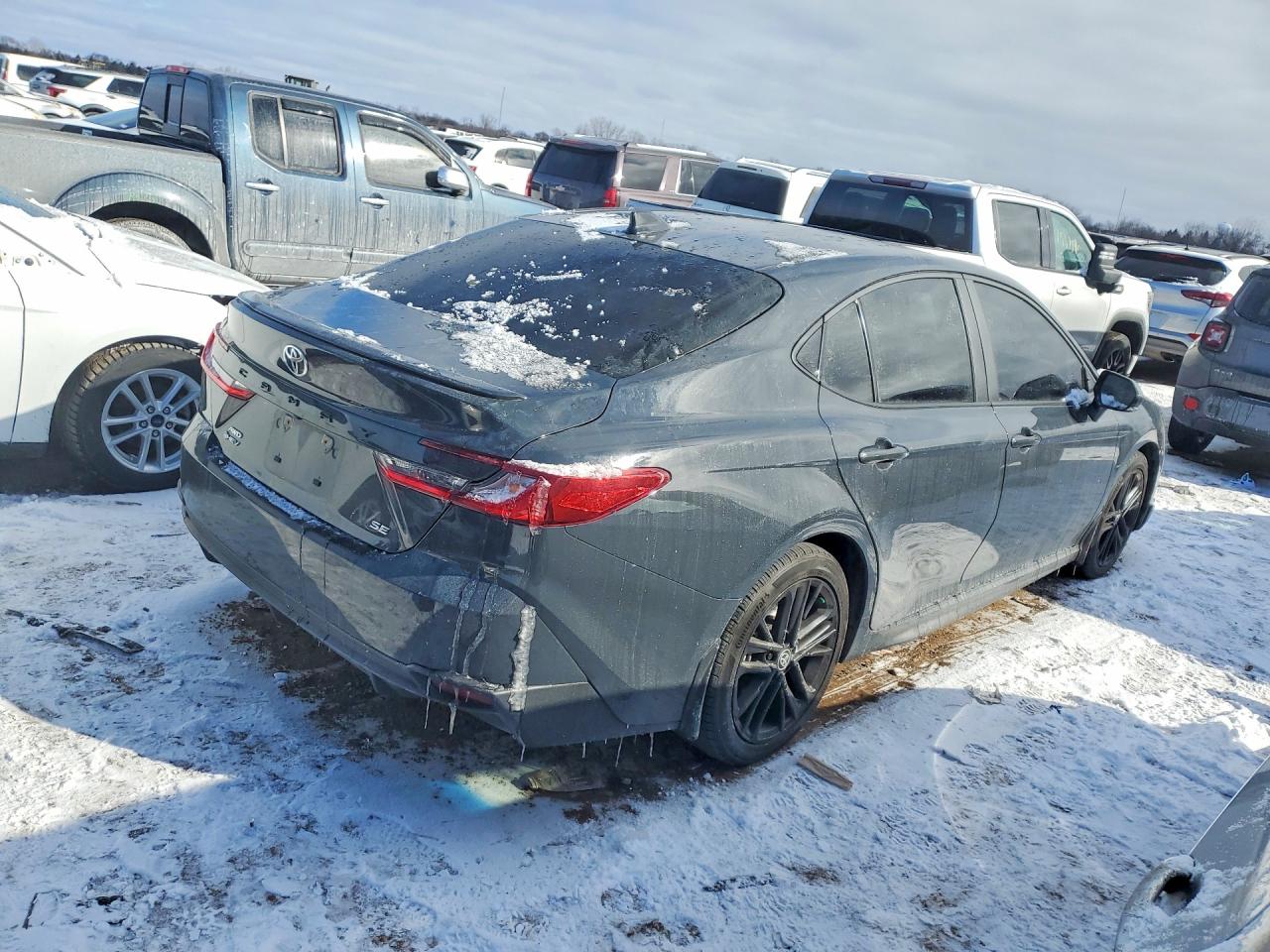 2025 TOYOTA CAMRY XSE photo 3