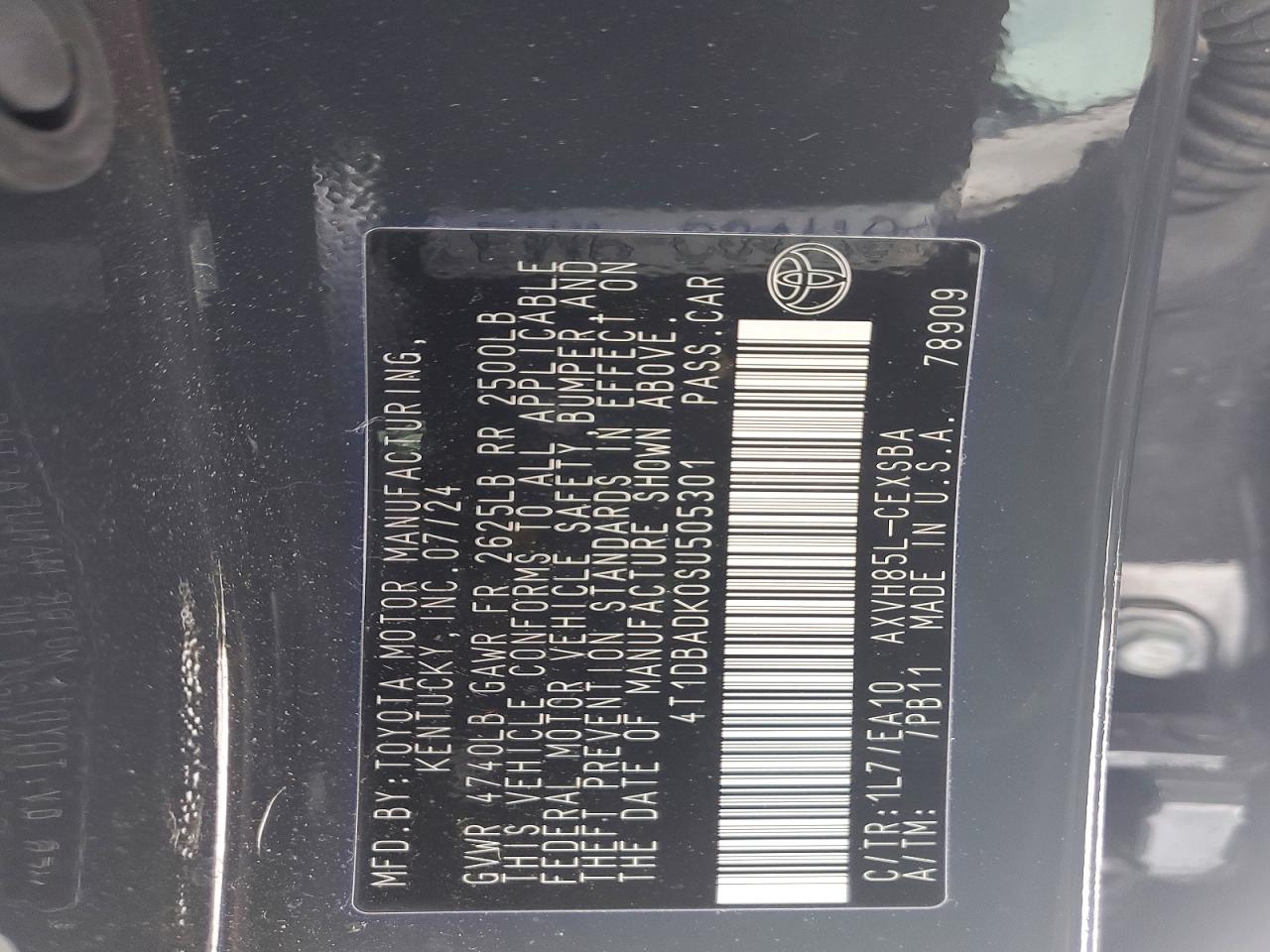 2025 TOYOTA CAMRY XSE photo 12