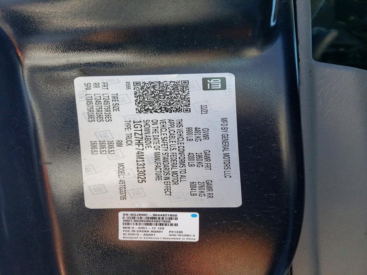 2021 GMC SAVANA G3500 photo 37