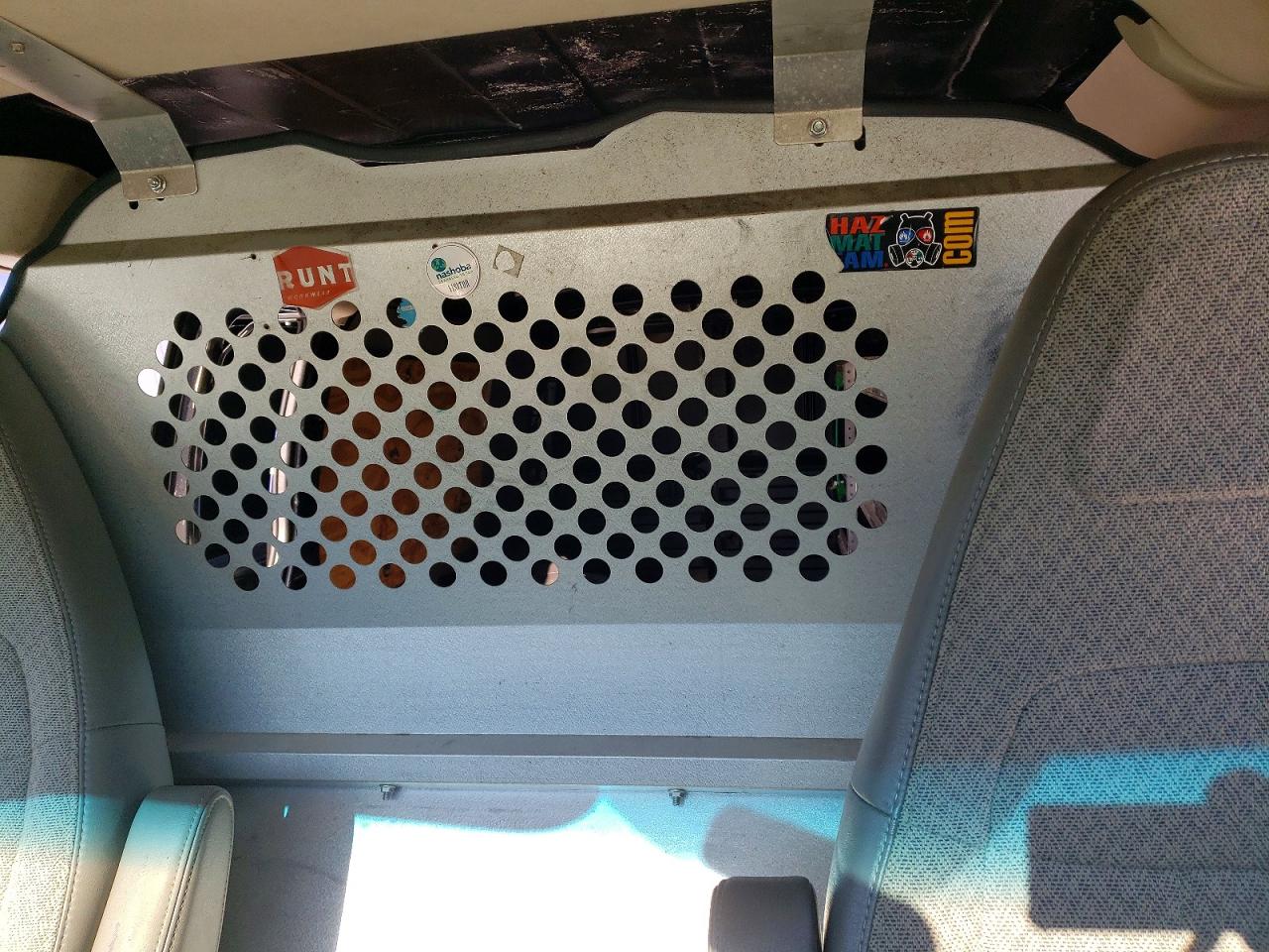 2021 GMC SAVANA G3500 photo 28