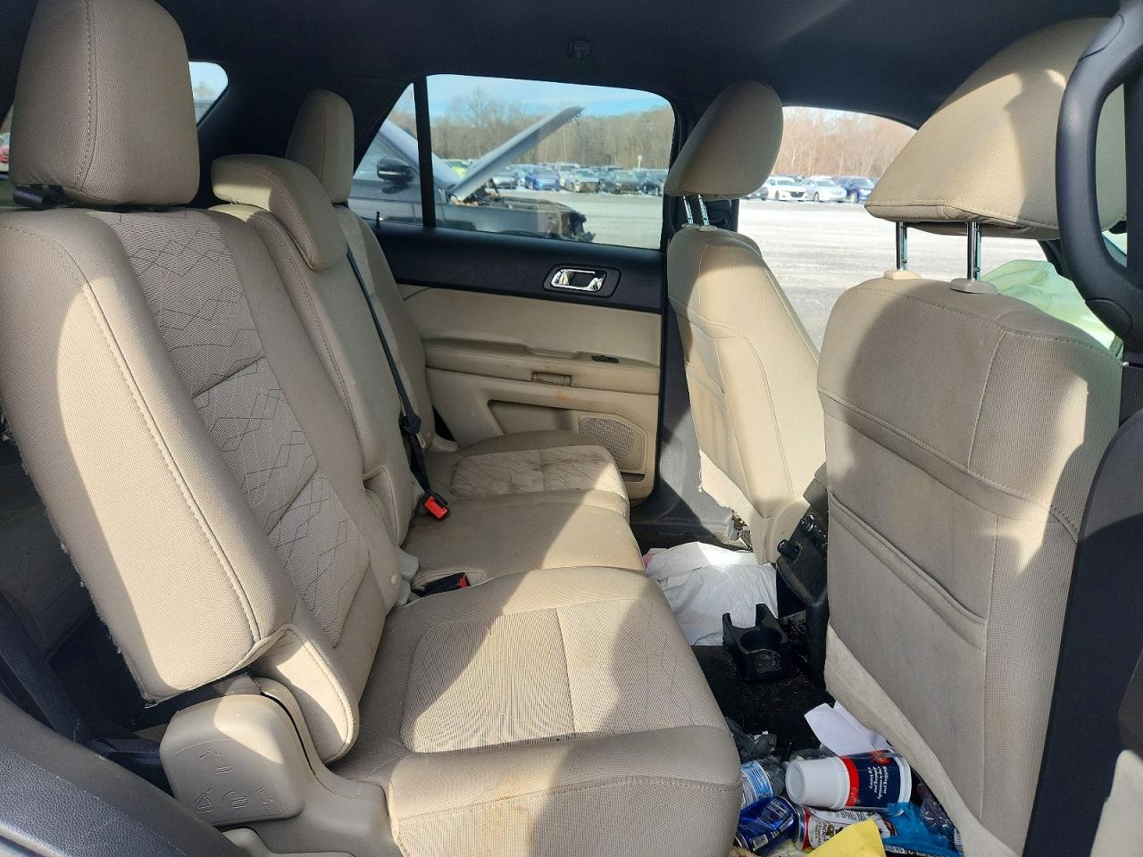 2011 FORD EXPLORER photo 21