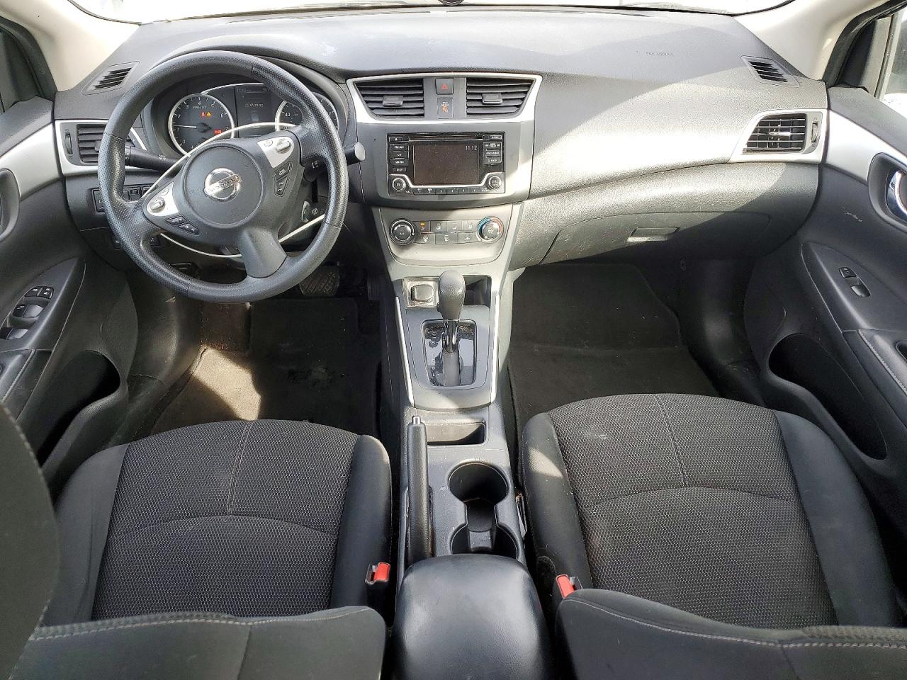 2018 NISSAN SENTRA S photo 8