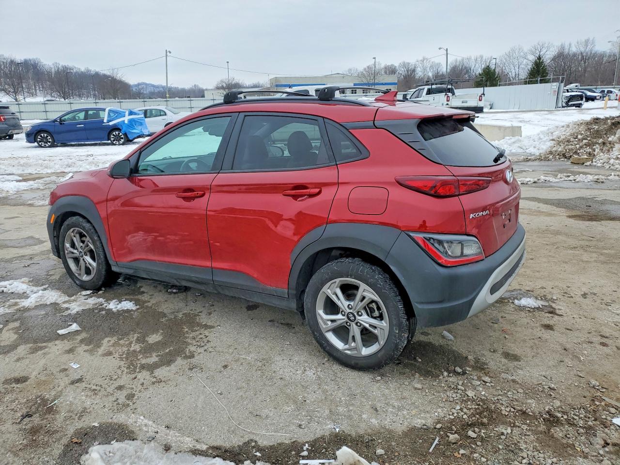 2022 HYUNDAI KONA SEL photo 2