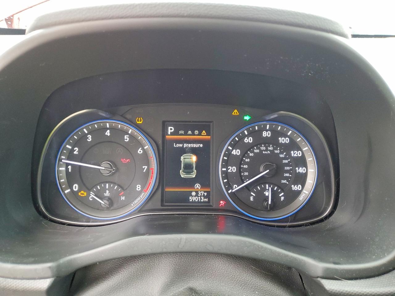 2022 HYUNDAI KONA SEL photo 9
