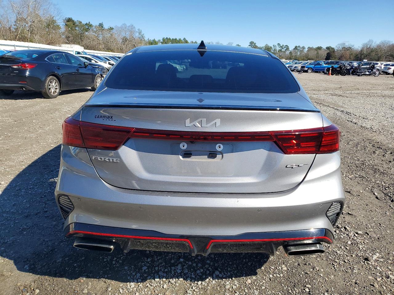 2024 KIA FORTE GT photo 6