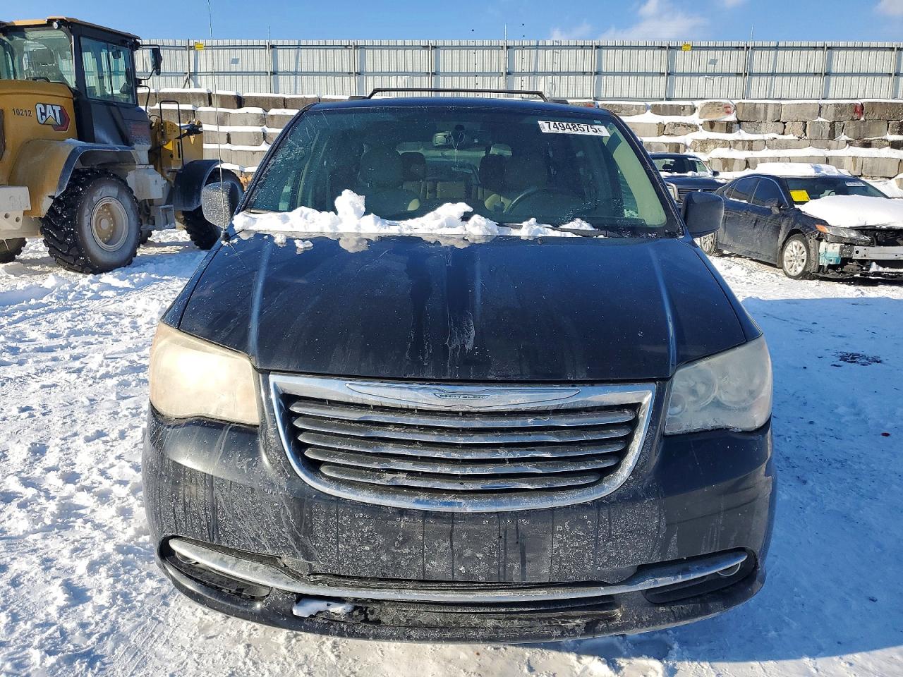 2013 CHRYSLER TOWN & COUNTRY TOURING photo 5