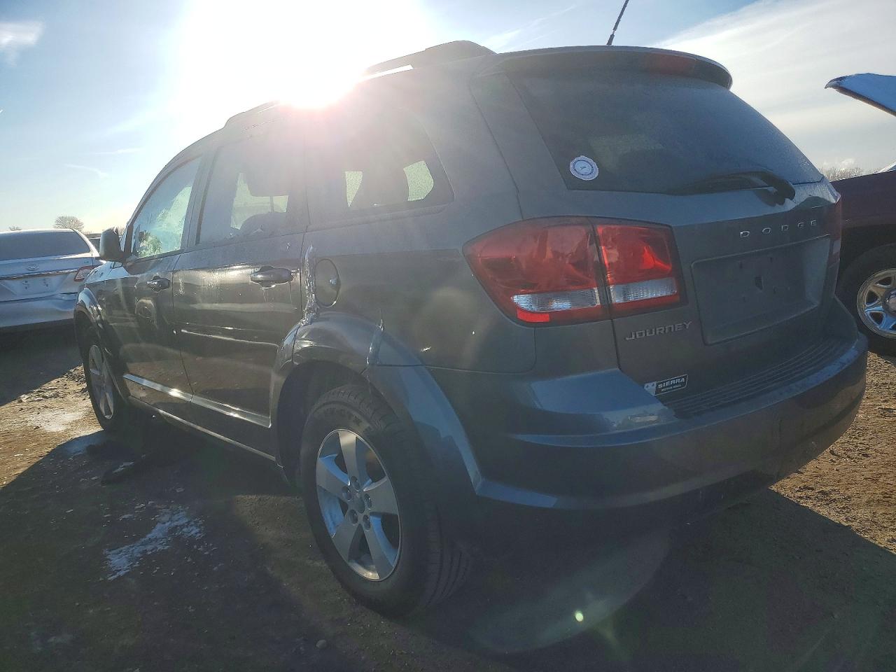 2013 DODGE JOURNEY SE photo 3