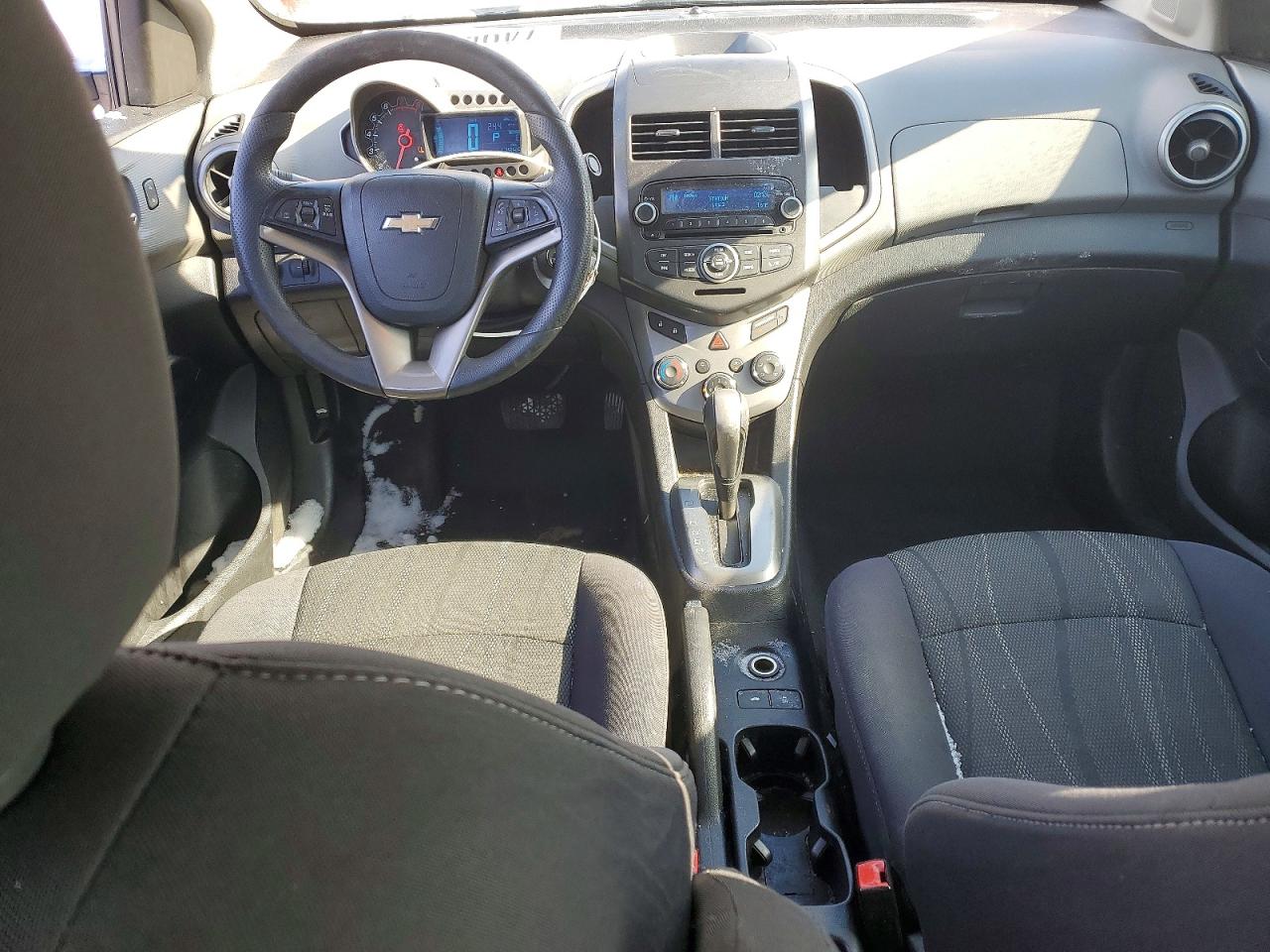 2014 CHEVROLET SONIC LT photo 15