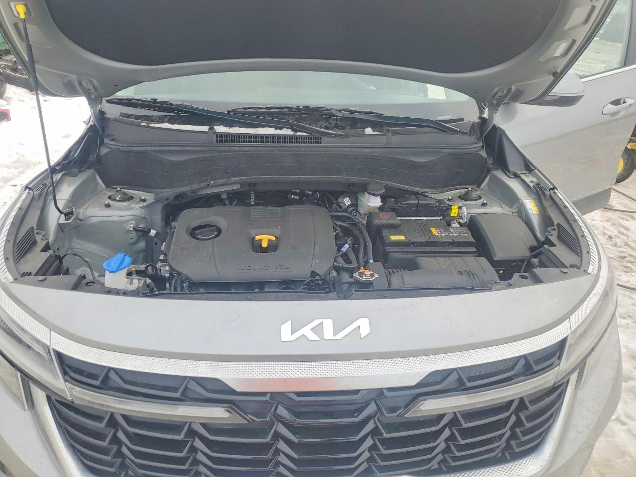 2025 KIA SELTOS EX photo 23