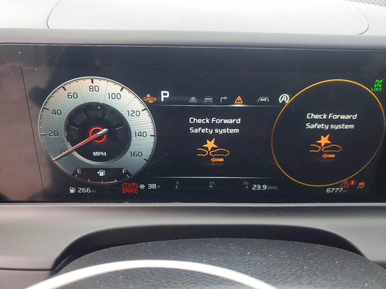 2025 KIA SELTOS EX photo 17
