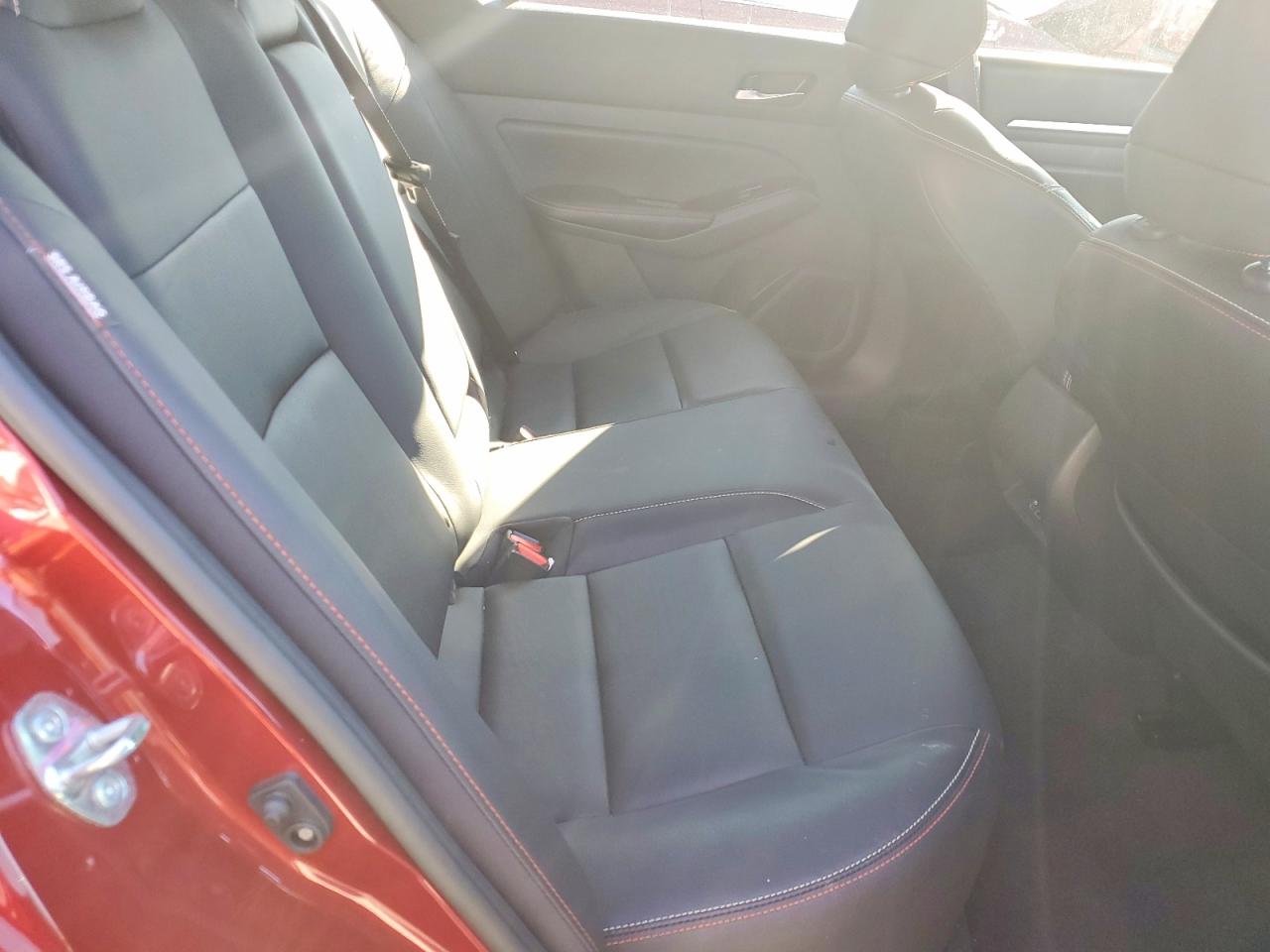 2024 NISSAN ALTIMA 2.5 SR photo 10