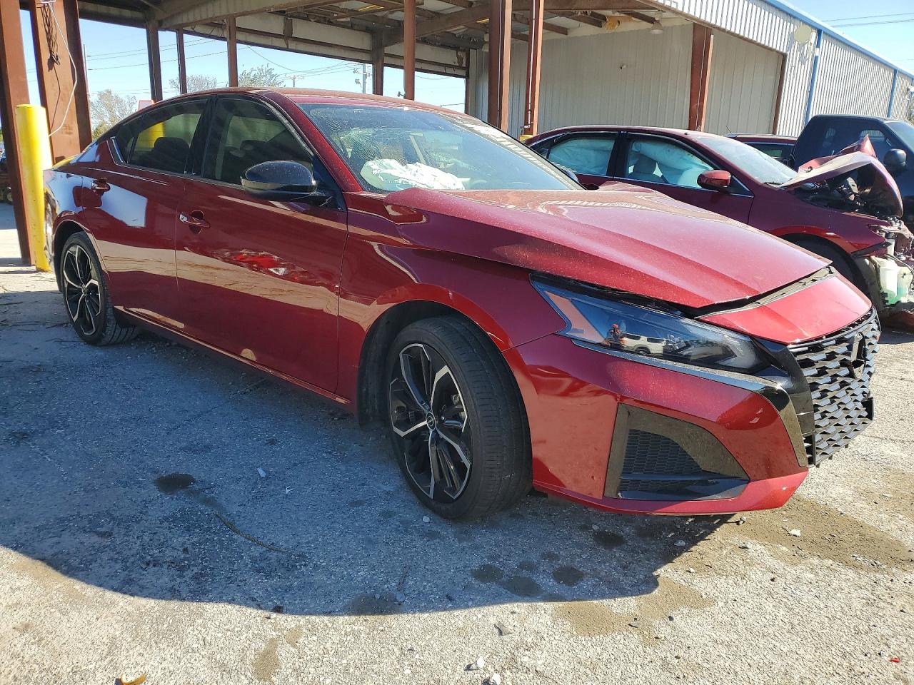2024 NISSAN ALTIMA 2.5 SR photo 4