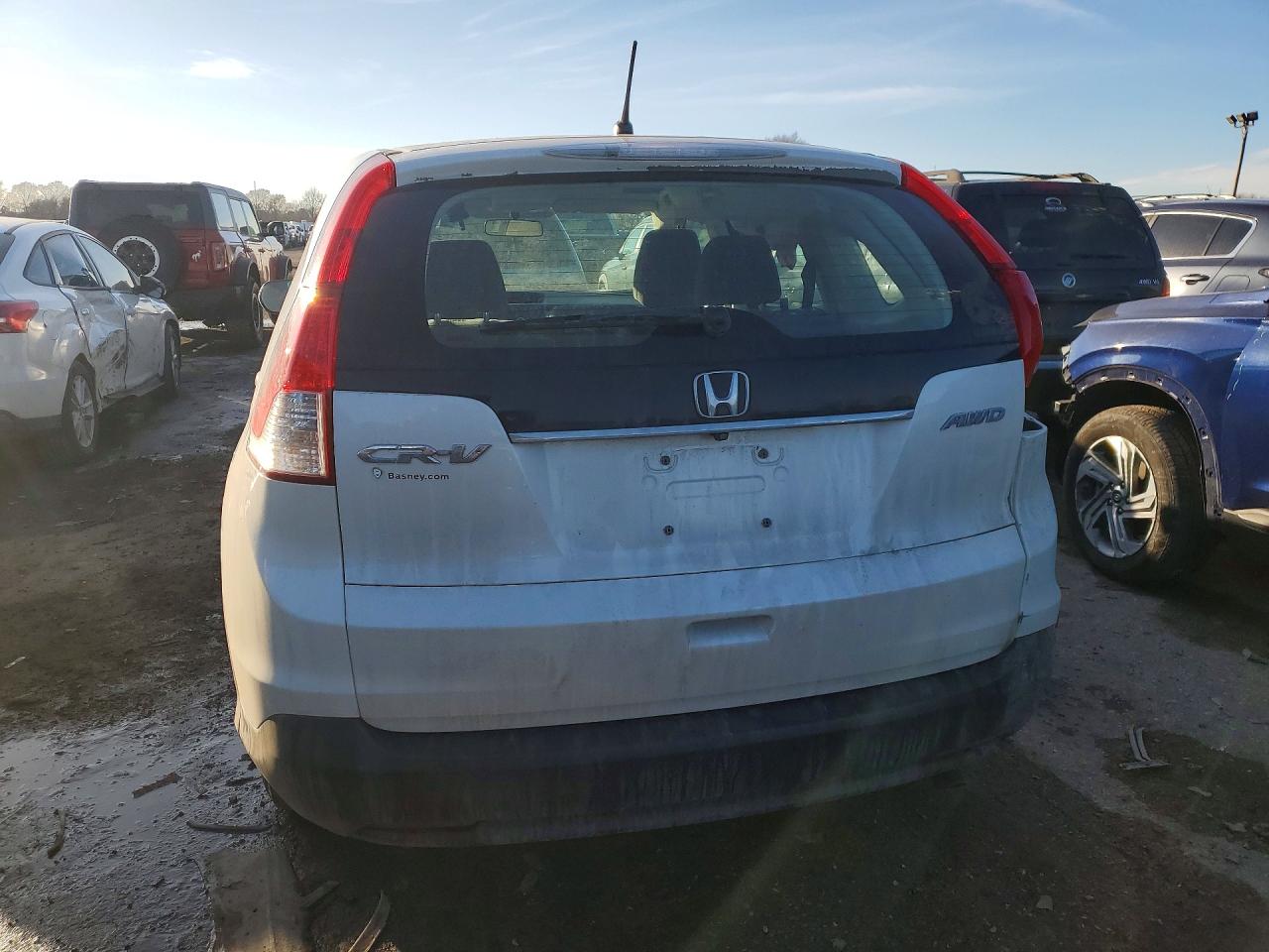 2014 HONDA CR-V LX photo 6