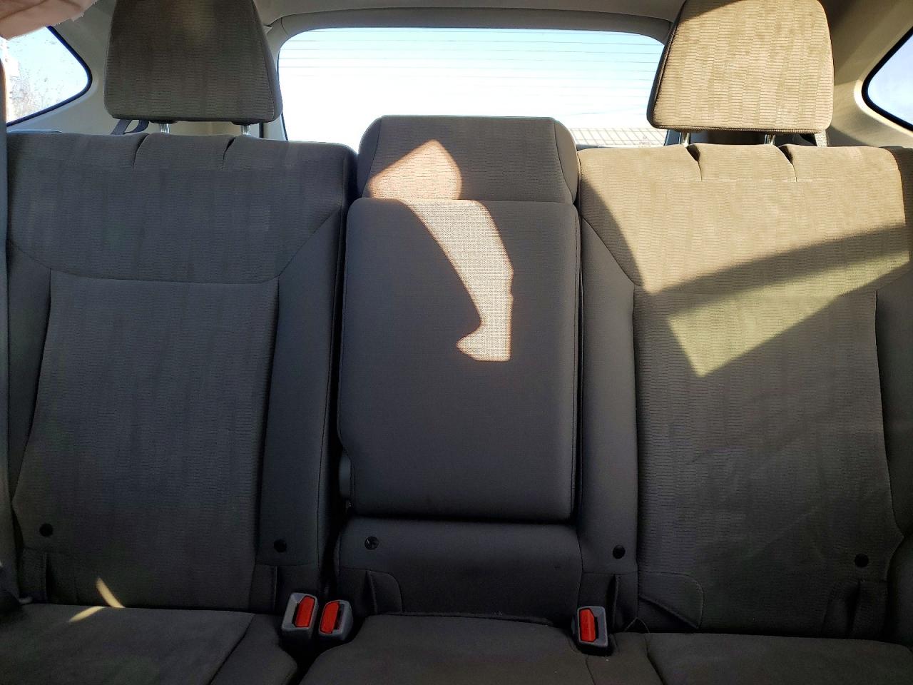 2014 HONDA CR-V LX photo 10