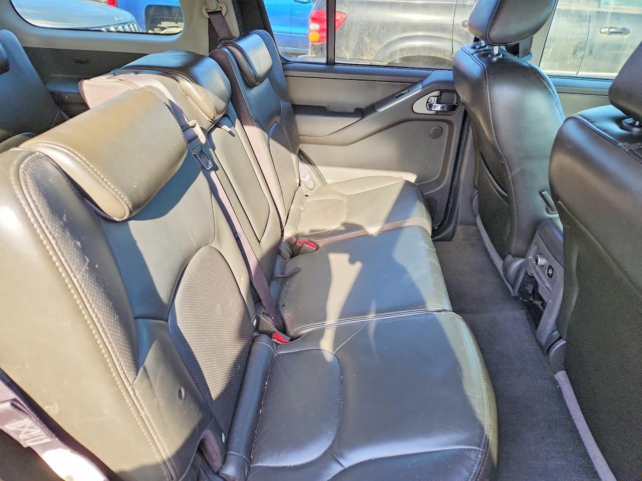 2006 NISSAN PATHFINDER LE photo 21