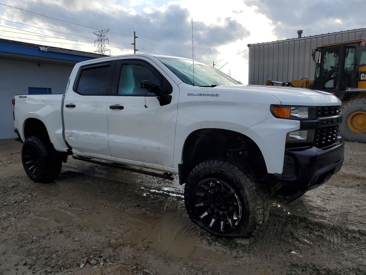 2019 CHEVROLET SILVERADO K1500 photo 4