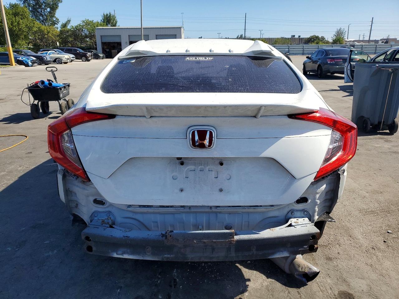 2016 HONDA CIVIC LX photo 16