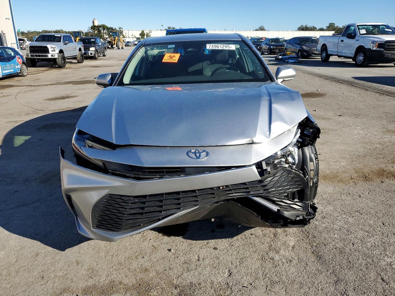 2025 TOYOTA CAMRY LE photo 5