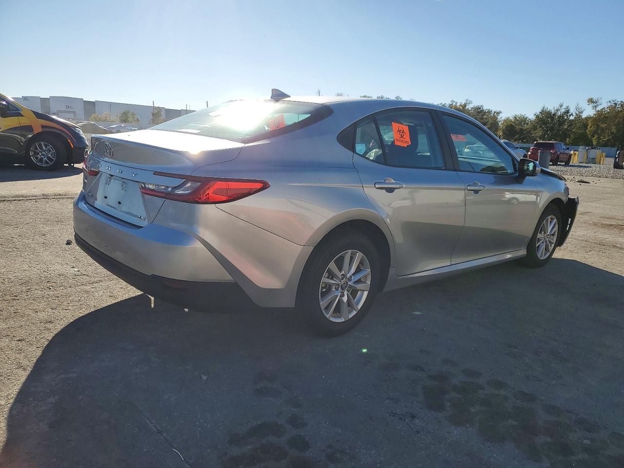 2025 TOYOTA CAMRY LE photo 3