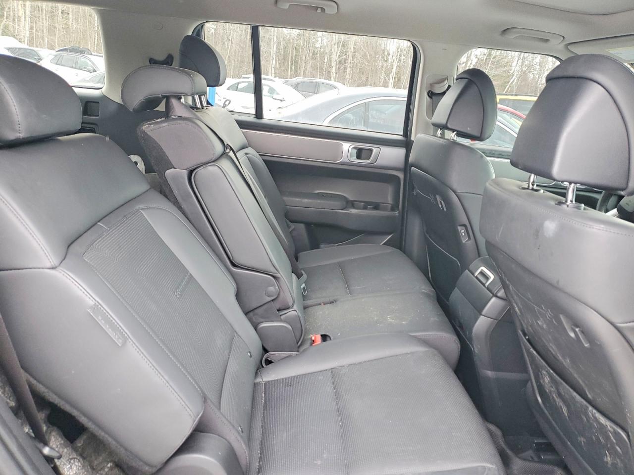 2025 HYUNDAI SANTA FE PREFERRED photo 11