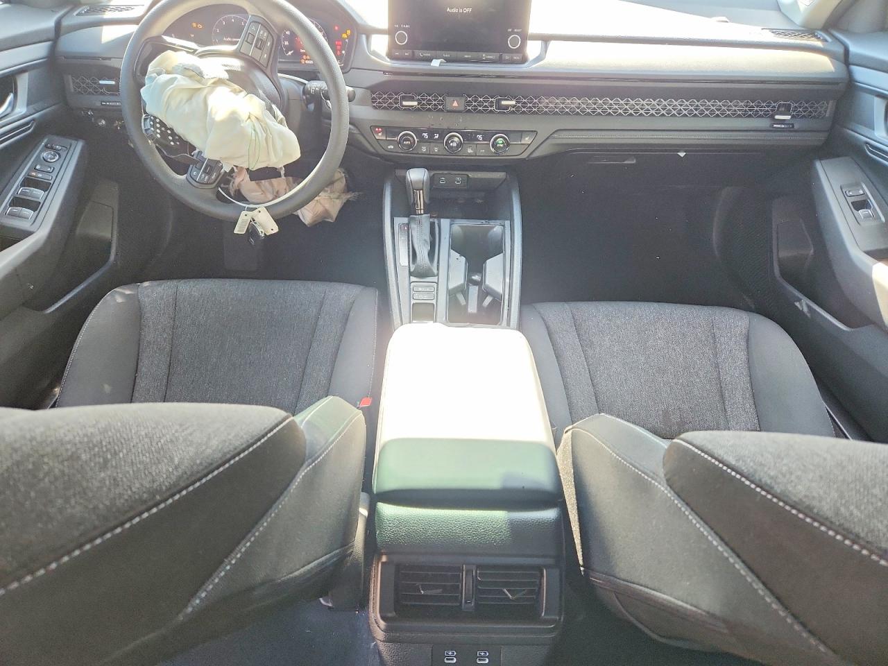 2025 HONDA ACCORD SE photo 22