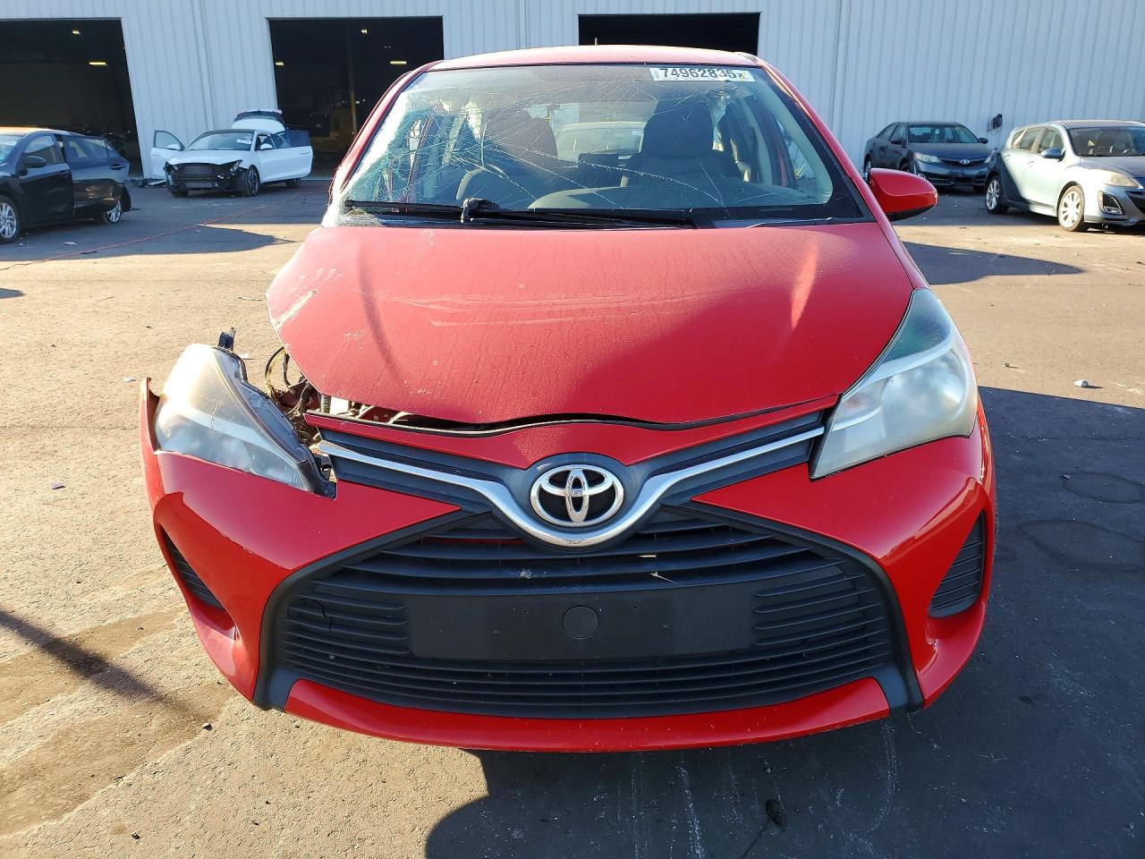 2016 TOYOTA YARIS 5-DOOR L photo 13