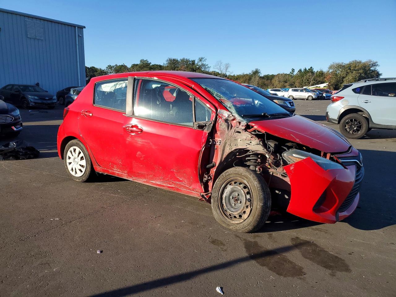 2016 TOYOTA YARIS 5-DOOR L photo 10