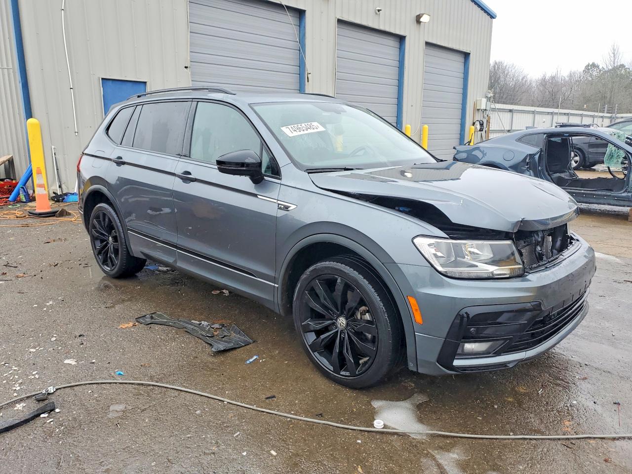 2021 VOLKSWAGEN TIGUAN SE photo 13