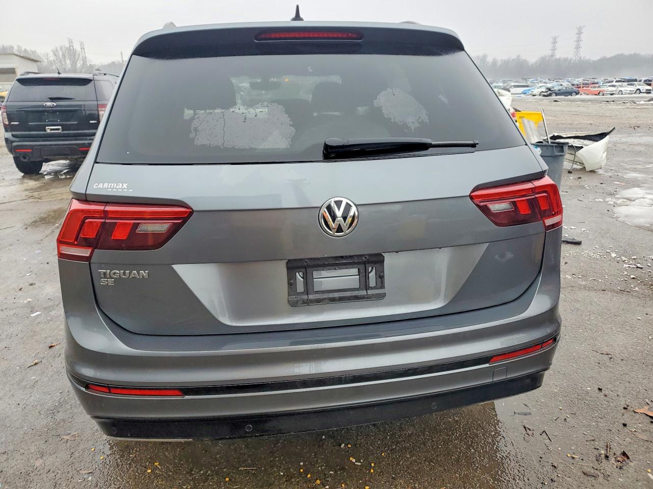 2021 VOLKSWAGEN TIGUAN SE photo 21