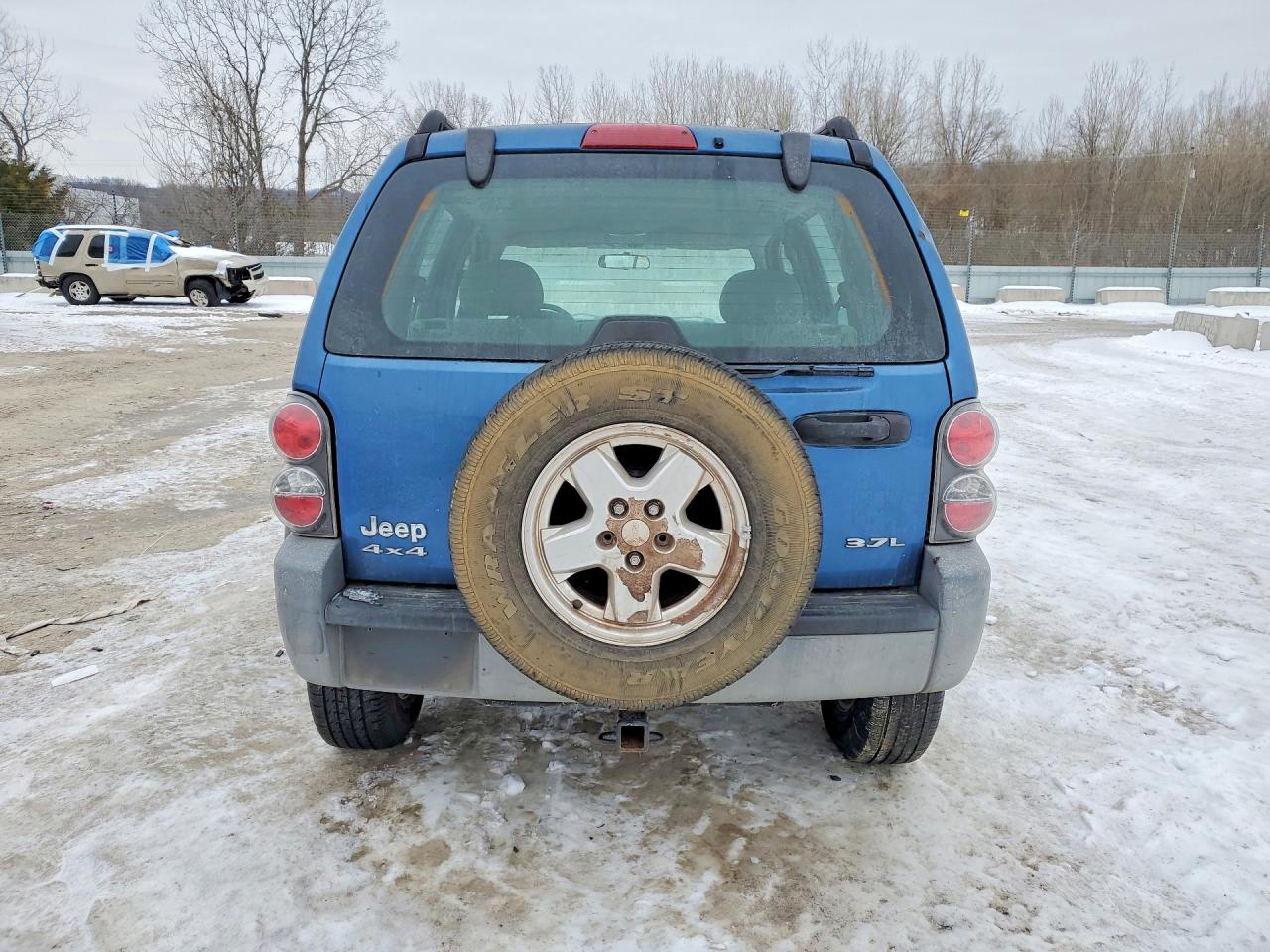 2005 JEEP LIBERTY SPORT photo 16