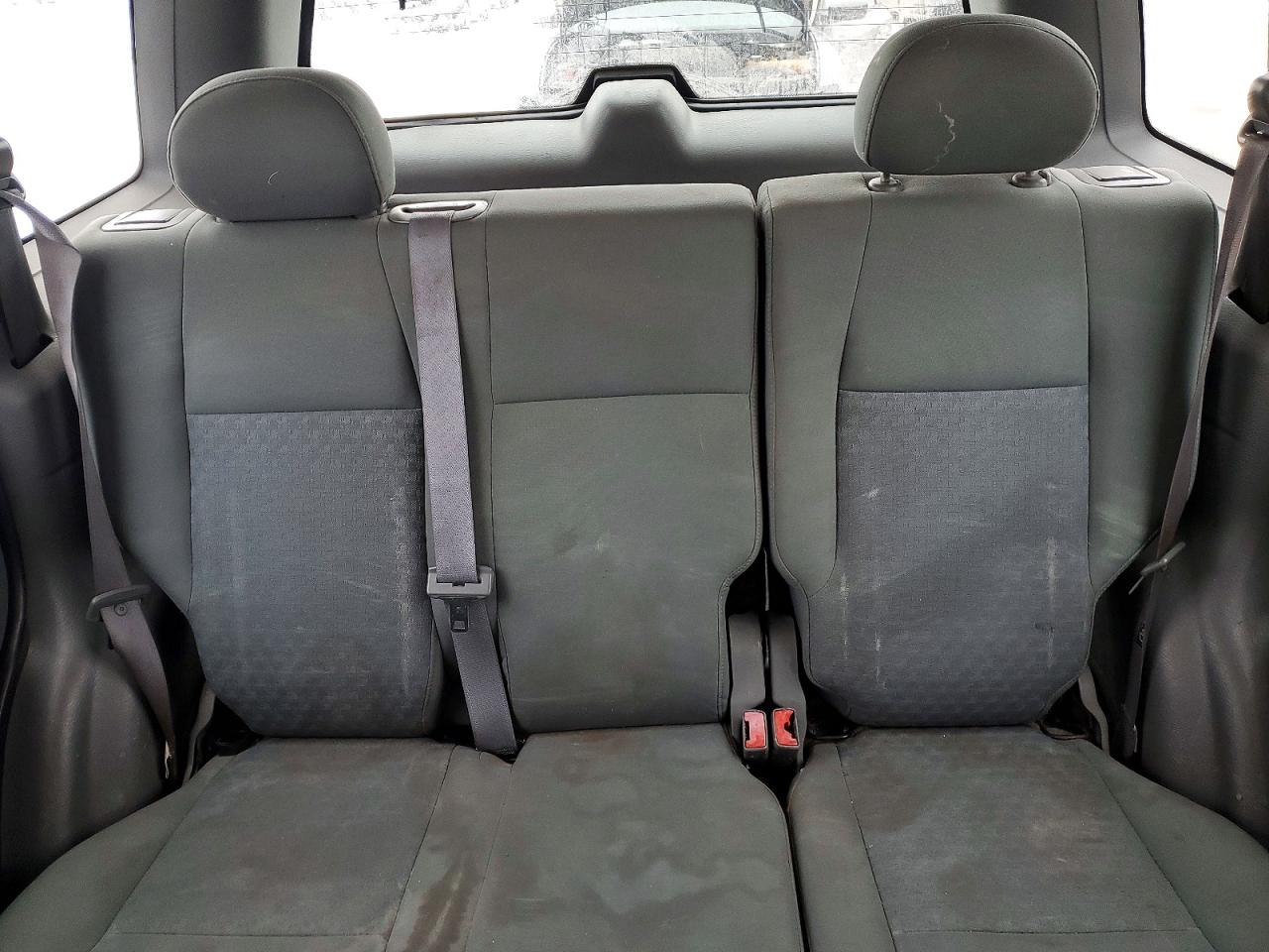 2005 JEEP LIBERTY SPORT photo 28