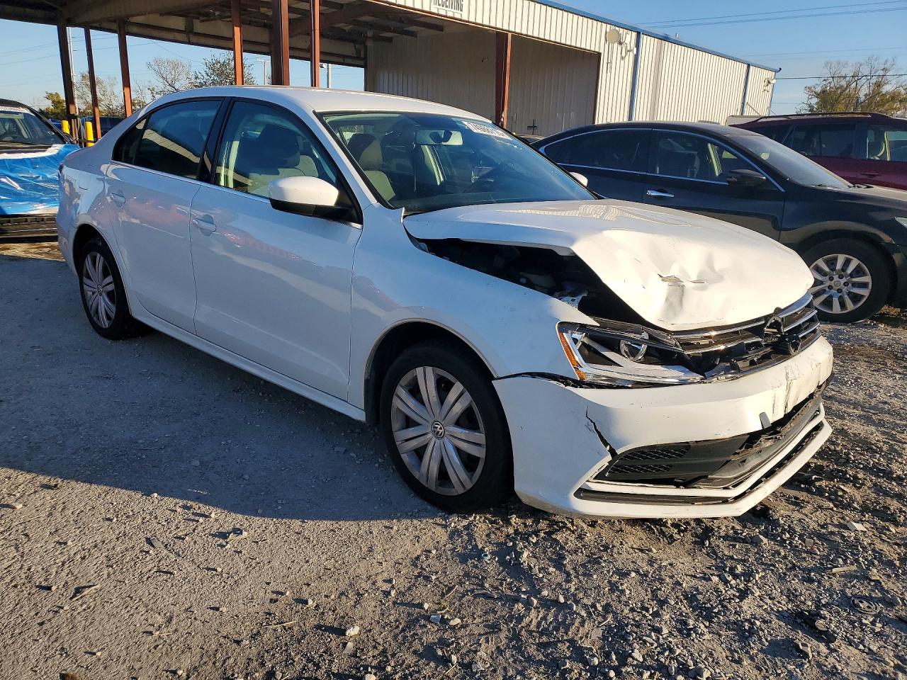 2017 VOLKSWAGEN JETTA S photo 4