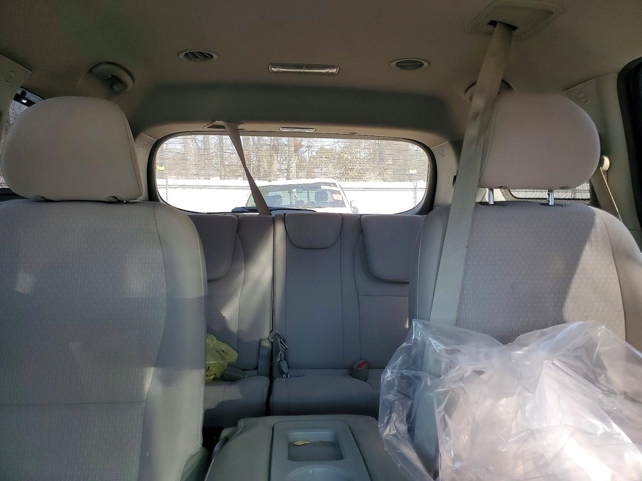 2016 KIA SEDONA LX photo 28
