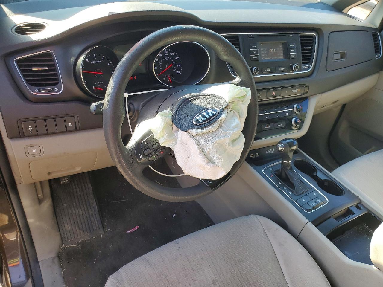 2016 KIA SEDONA LX photo 22