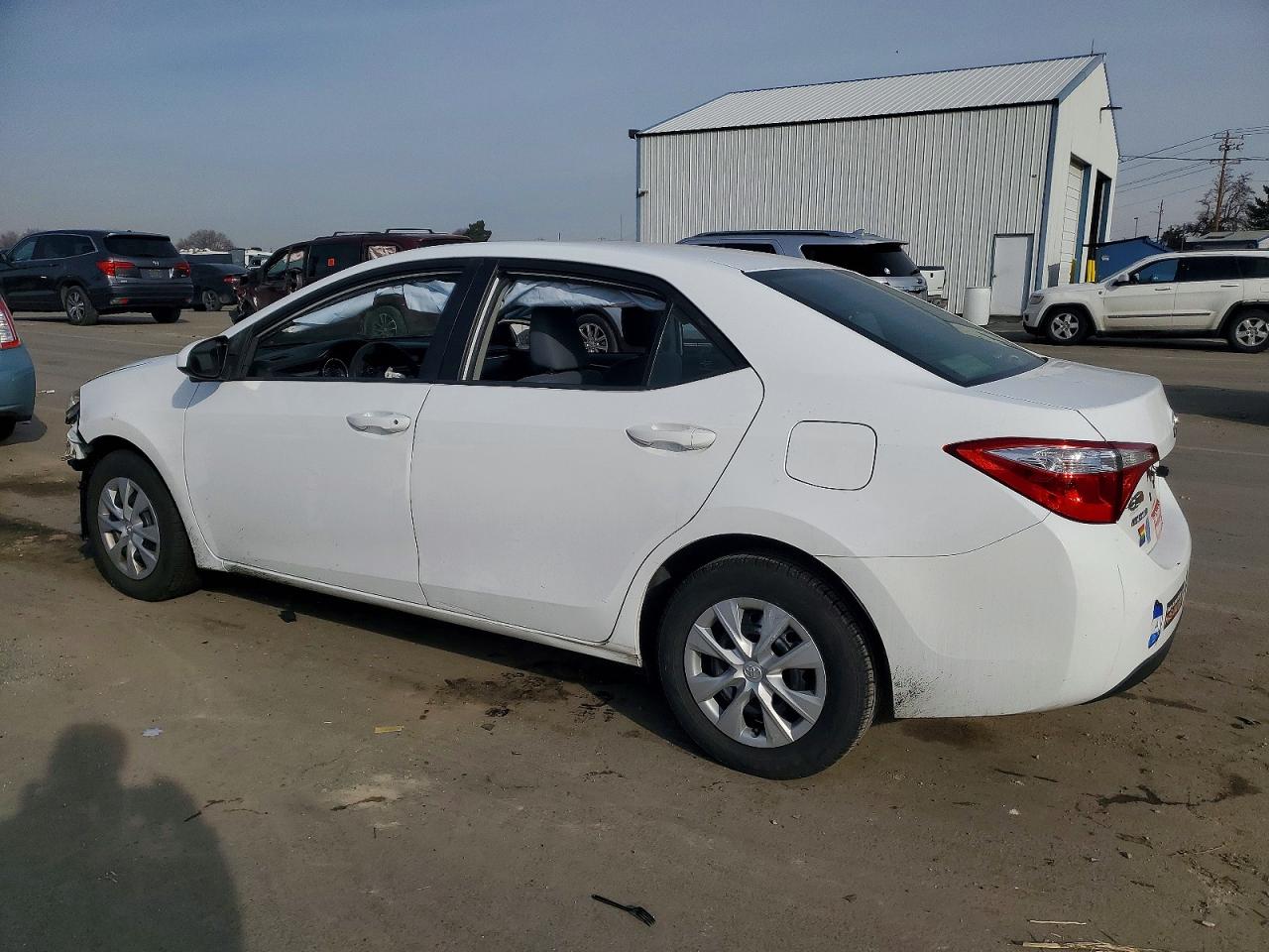 2015 TOYOTA COROLLA L photo 4