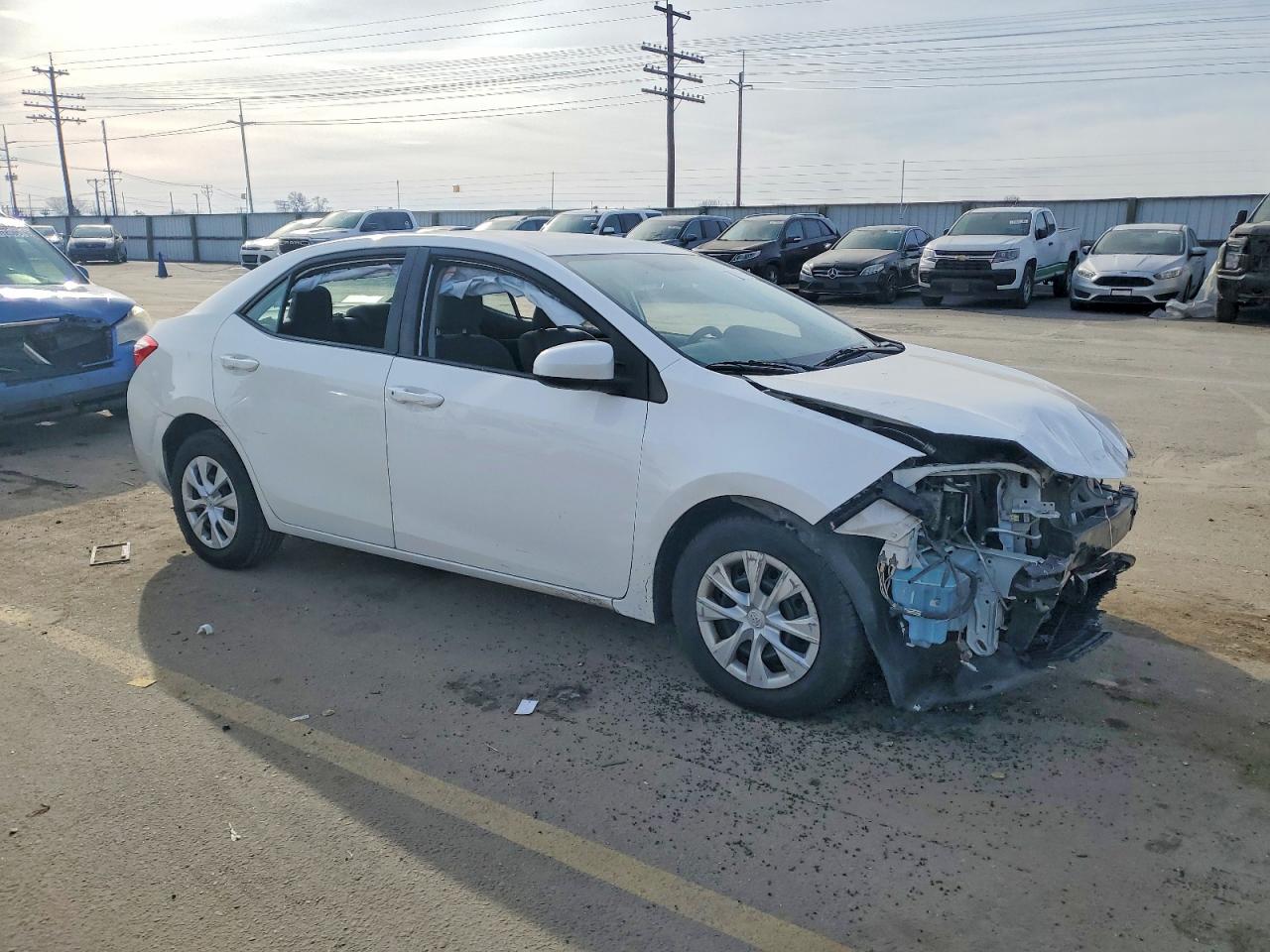 2015 TOYOTA COROLLA L photo 10