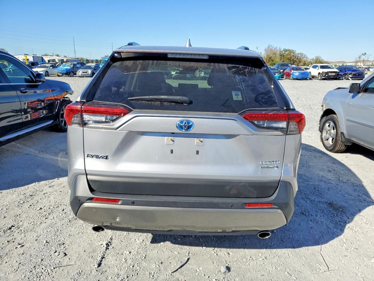 2024 TOYOTA RAV4 LIMITED photo 6