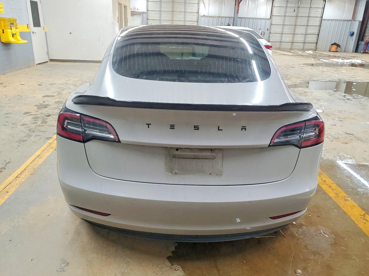 2018 TESLA MODEL 3 photo 16