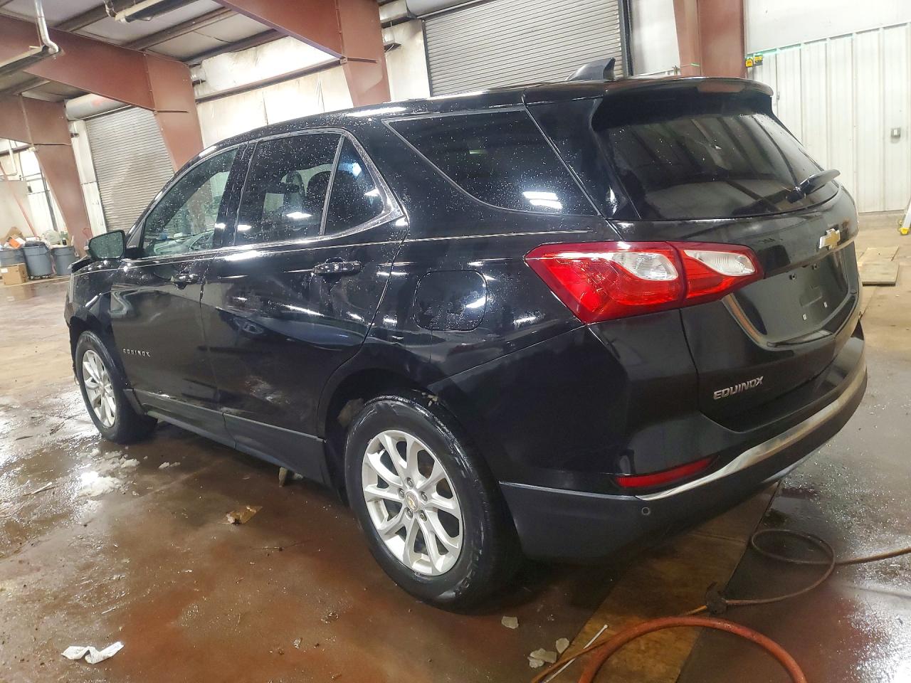 2019 CHEVROLET EQUINOX LT photo 2