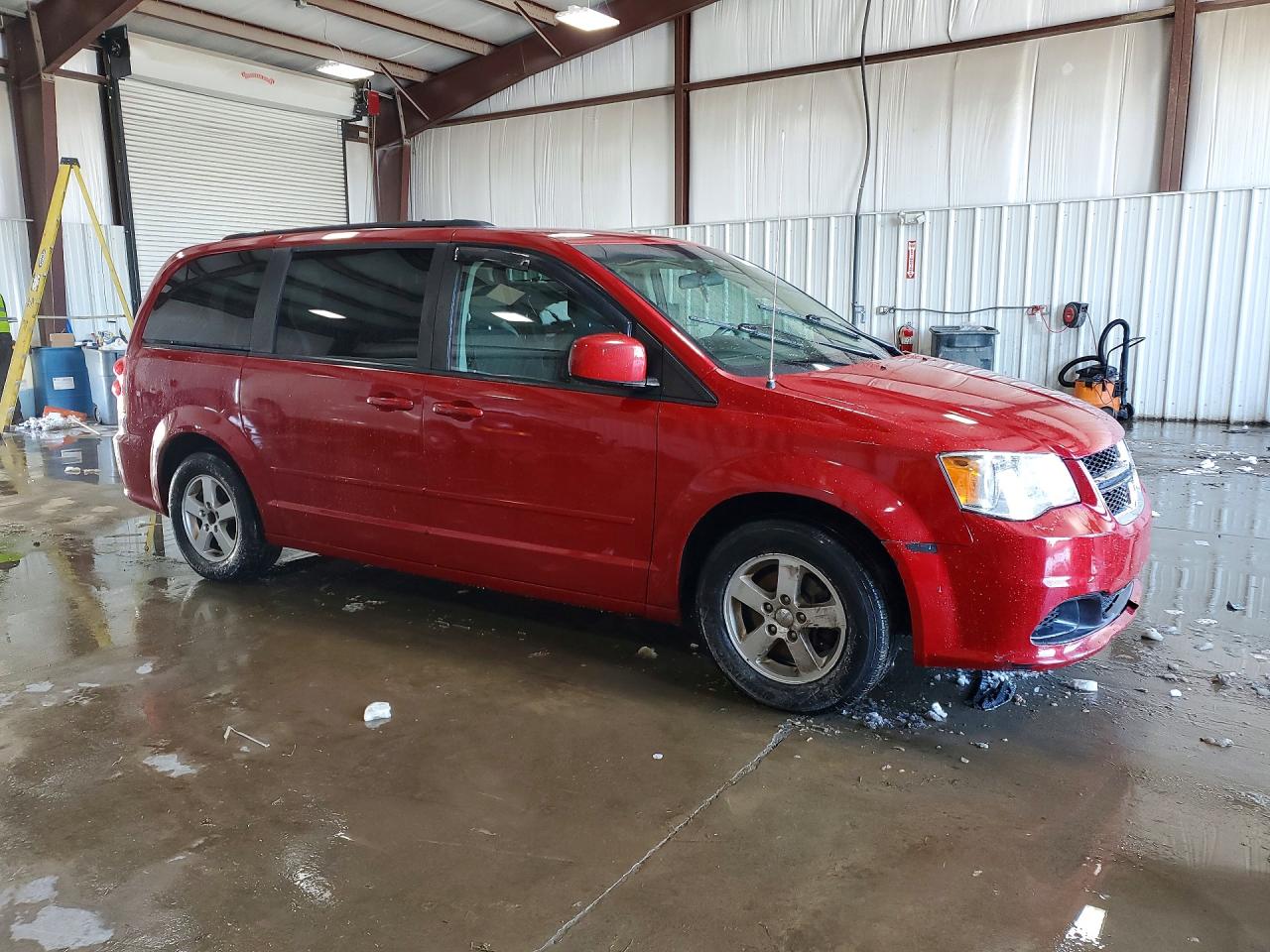 2012 DODGE GRAND CARAVAN SXT photo 4