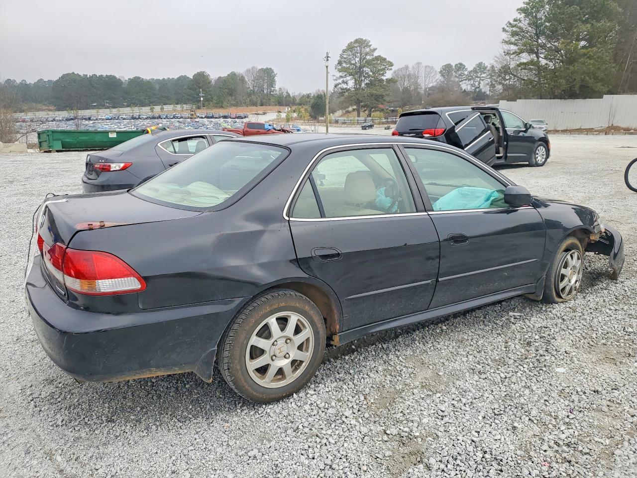2002 HONDA ACCORD SE photo 3