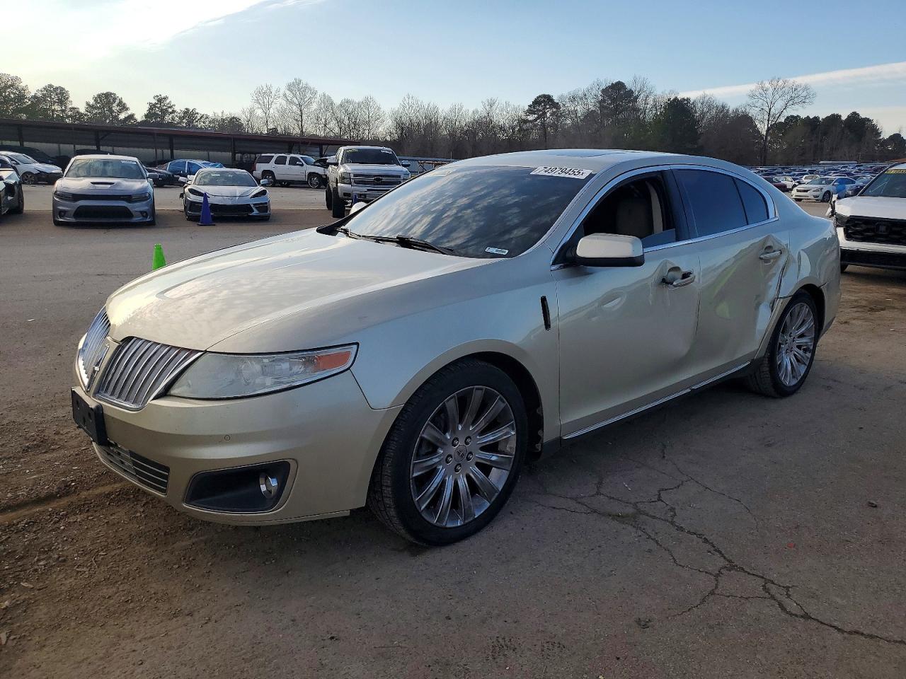 2011 LINCOLN MKS