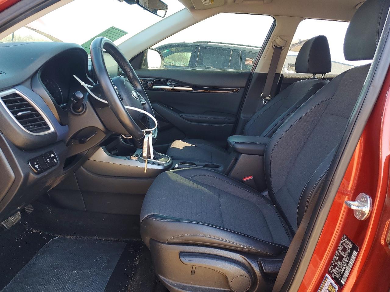 2021 KIA SELTOS S photo 7