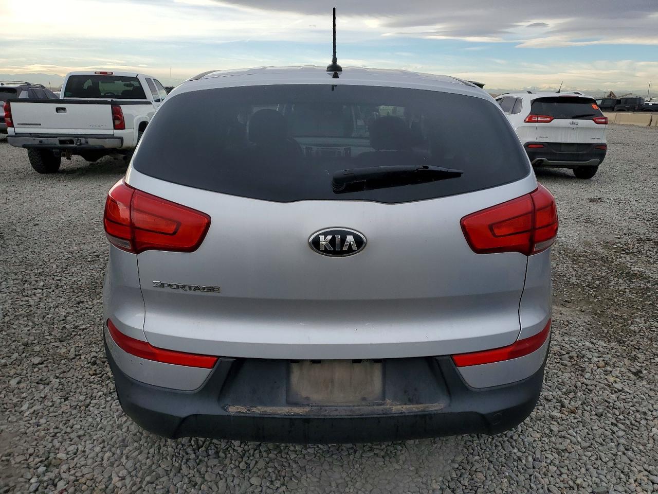 2016 KIA SPORTAGE LX photo 11