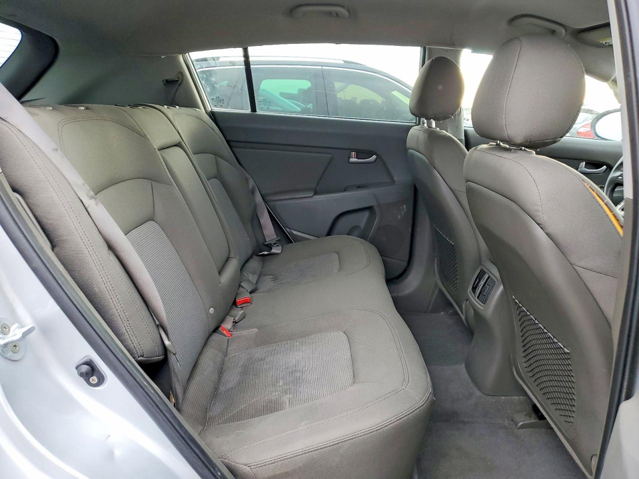 2016 KIA SPORTAGE LX photo 21