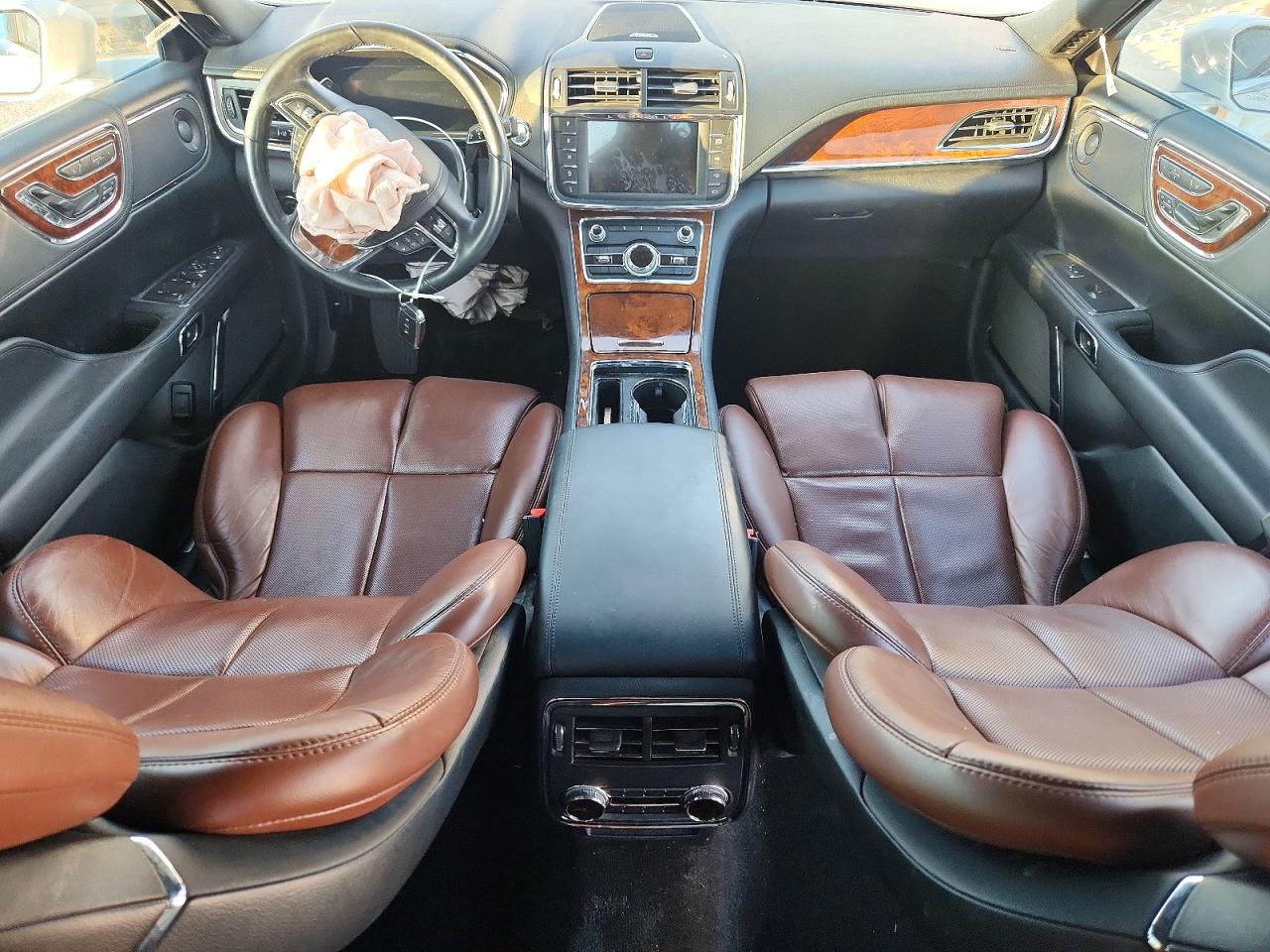 2019 LINCOLN CONTINENTAL RESERVE photo 15